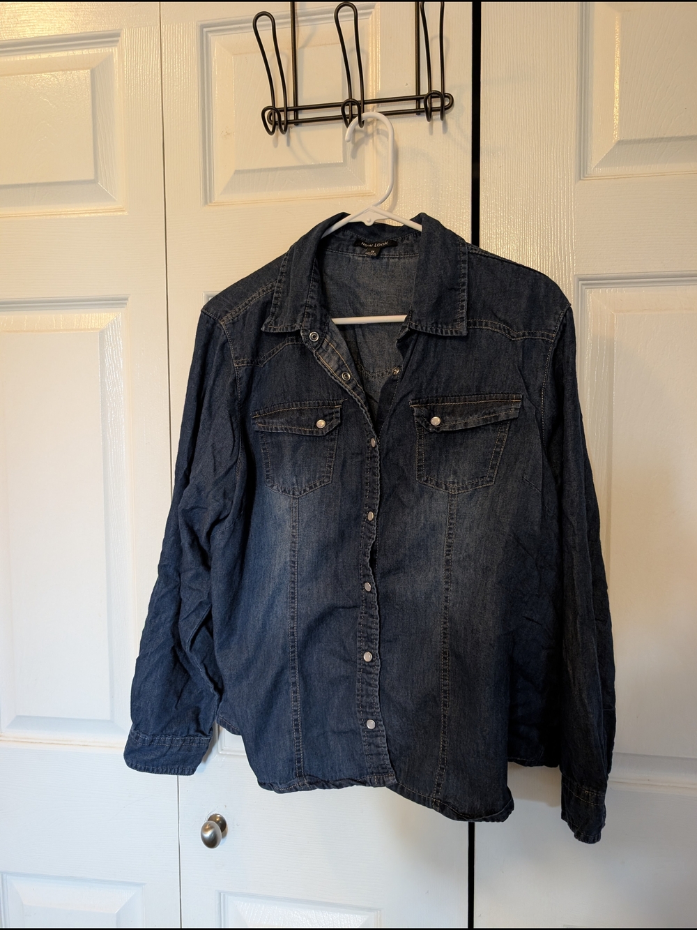 New Look Denim Button Down Shirt Size XL Dark Wash Western Snap Front